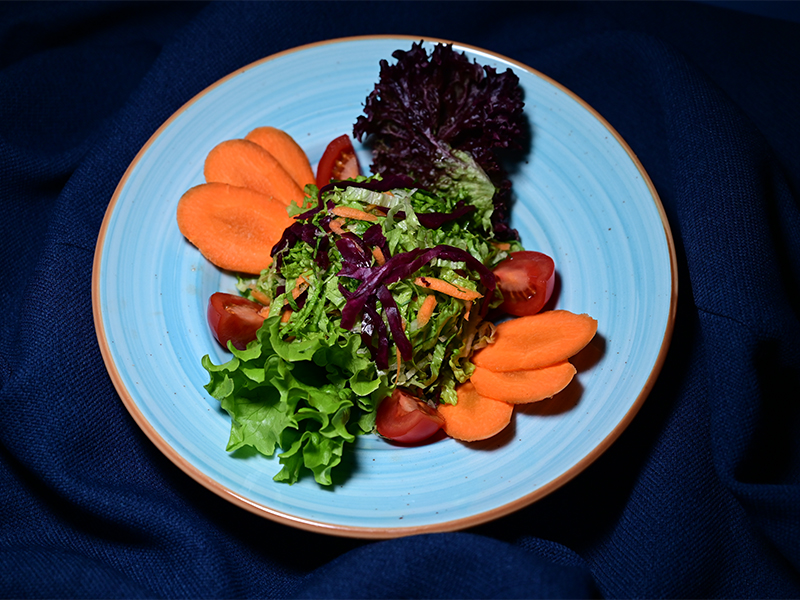 15) Seasonal Salad  